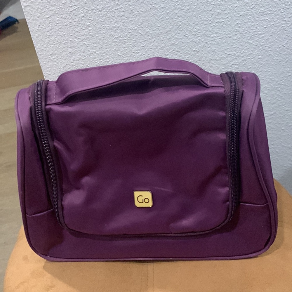 Go Hanging Toiletry Bag